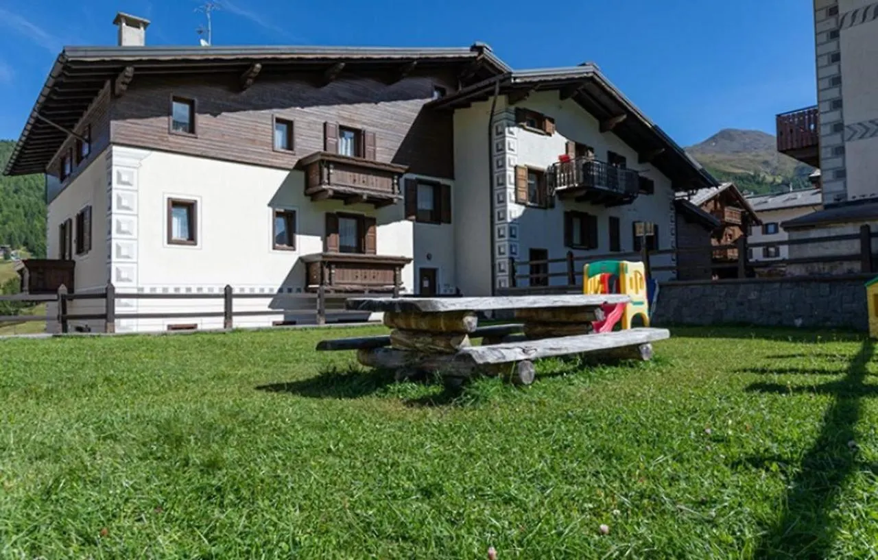 Casa San Marco N 8 Apartment Livigno Italy