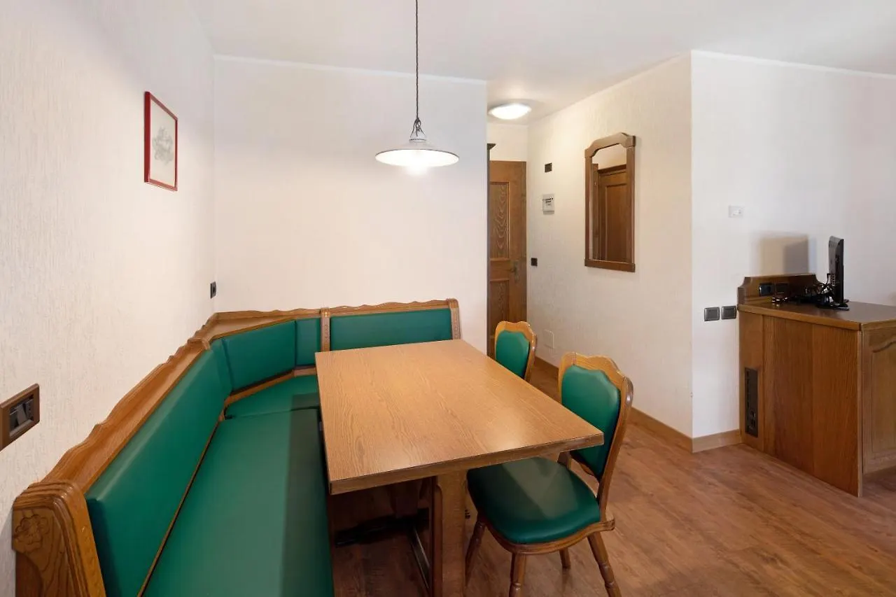 Casa San Marco N 8 Apartment Livigno Italy
